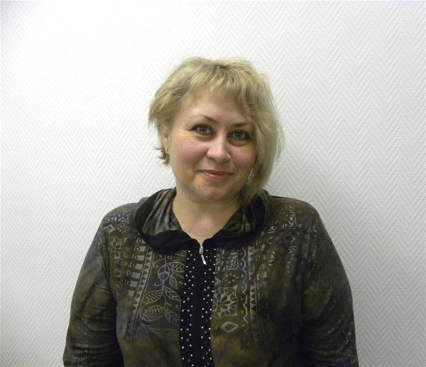 Домработница Елена